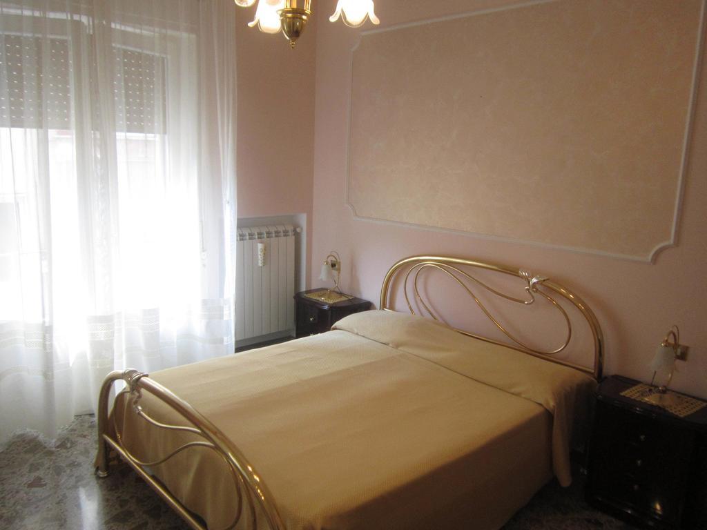 Апартаменты Casa Raffelina Минори Номер фото